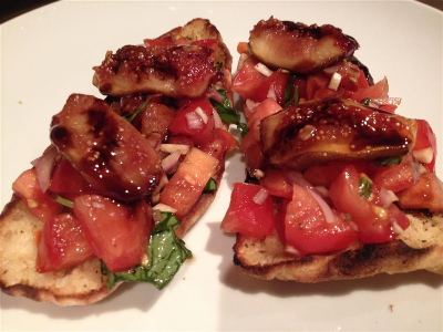 Best Bruschetta with Caramelised Figs