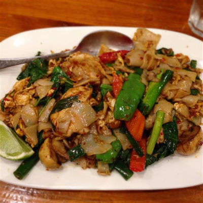 Pad Kee Mao - Spicy Noodles