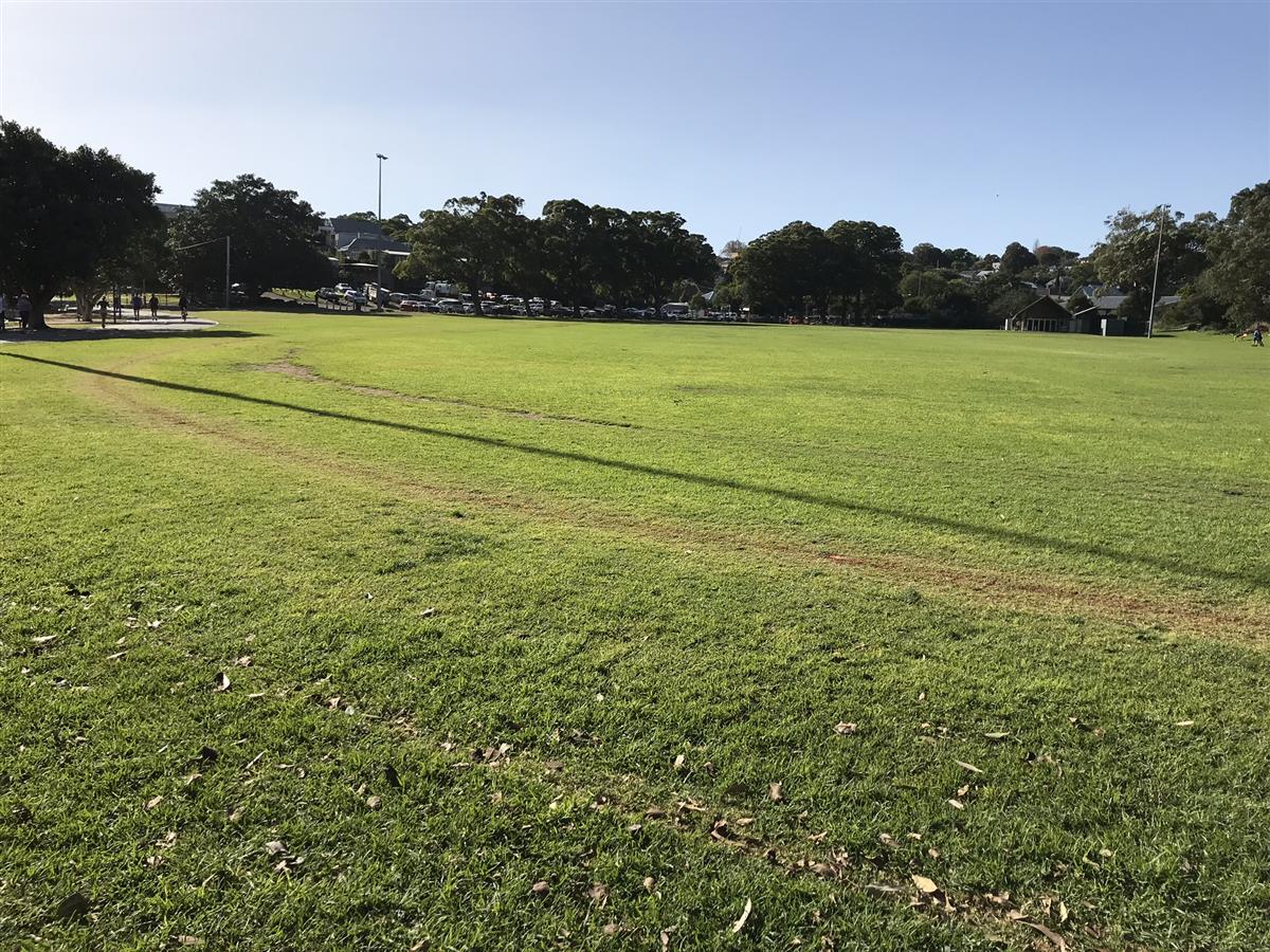 Athletics track king george park