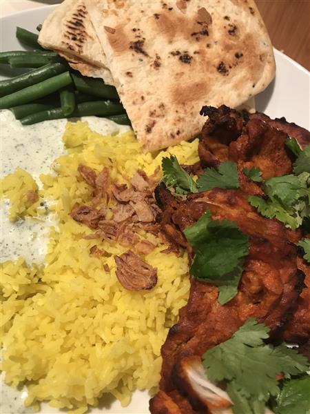 Tandoori Chicken with naan bread